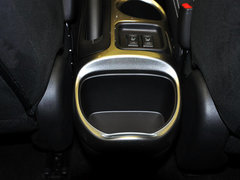 2014款 1.6L 率性版