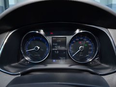2015款 2.0T 自动 尊贵型