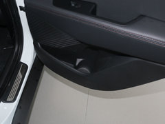 2015款 2.0L 自动 四驱尊贵型 GLX 5座