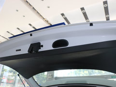 2015款 2.0L 自动 四驱尊贵型 GLX 5座