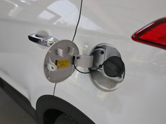 2015款 2.0L 自动 四驱尊贵型 GLX 5座