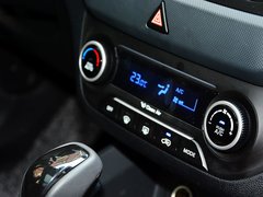 2015款 2.0L 自动 四驱尊贵型 GLX 5座