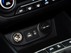 2015款 2.0L 自动 四驱尊贵型 GLX 5座