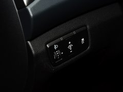 2015款 2.0L 自动 四驱尊贵型 GLX 5座