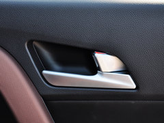 2015款 2.0L 自动 四驱尊贵型 GLX 5座