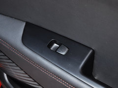 2015款 2.0L 自动 四驱尊贵型 GLX 5座