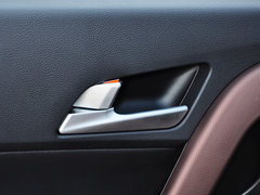 2015款 2.0L 自动 四驱尊贵型 GLX 5座