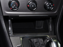 2015款 1.6L 自动 舒适型