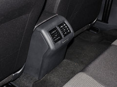 2015款 1.6L 自动 舒适型