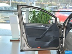 2015款 1.6L 自动 舒适型