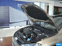2015款 1.6L 自动 舒适型