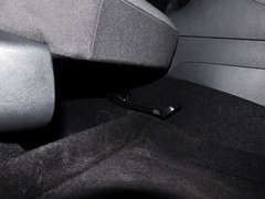 2015款 1.6L 手动 时尚型