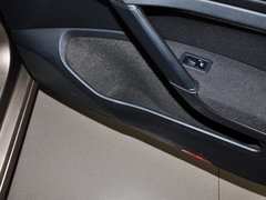 2015款 1.6L 手动 时尚型