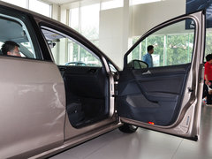 2015款 1.6L 手动 时尚型