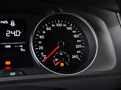 2015款 1.6L 手动 时尚型