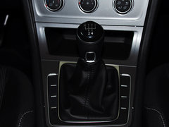 2015款 1.6L 手动 时尚型