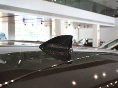 2015款 1.8L 手动 两驱精英型 5座