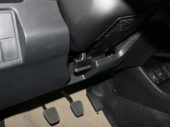 2015款 1.8L 手动 两驱精英型 5座