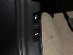 2015款 1.8L 手动 两驱精英型 5座