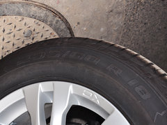 2014 2.5T 自动 T5 豪华版 7座
