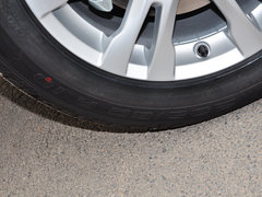 2014 2.5T 自动 T5 豪华版 7座