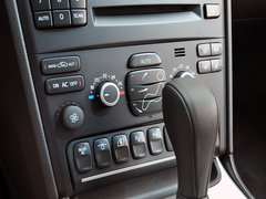 2014 2.5T 自动 T5 豪华版 7座