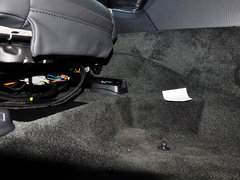 2014款 2.5T 自動(dòng) T5 行政版 7座