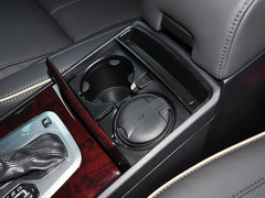 2014款 2.5T 自动 T5 行政版 7座