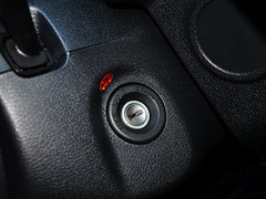 2015款 2.0L 自动 舒适周年纪念版 5座