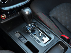 2015款 2.0L 自动 舒适周年纪念版 5座