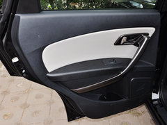 2015款 2.0L 自动 豪华型 5座