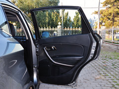 2015款 2.0L 自动 豪华型 5座