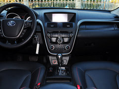 2015款 2.0L 自动 豪华型 5座