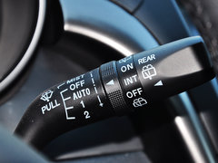 2015款 2.0L 自动 豪华型 5座