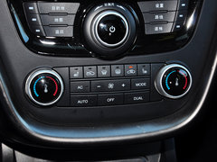 2015款 2.0L 自动 豪华型 5座
