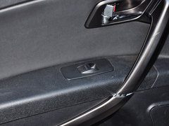 2015款 2.0L 自动 豪华型 5座