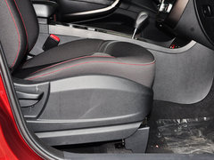 2015款 2.0L 自动 舒适型 5座