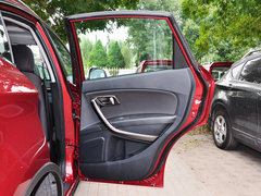 2015款 2.0L 自动 舒适型 5座