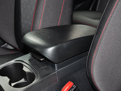 2015款 2.0L 自动 舒适型 5座