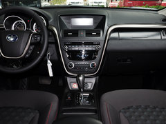 2015款 2.0L 自动 舒适型 5座
