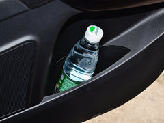 2015款 2.0L 自动 舒适型 5座