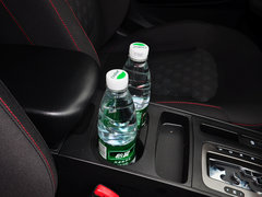 2015款 2.0L 自动 舒适型 5座