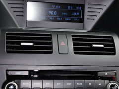 2015款 2.0L 自动 舒适型 5座