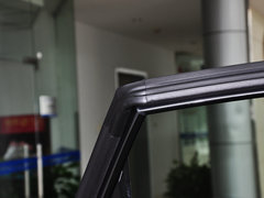 2015款 2.0L 自动 舒适型 5座