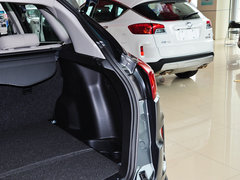 2015款 2.0L 自动 舒适型 5座