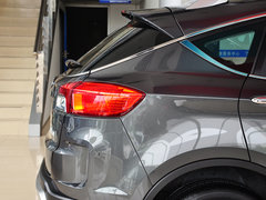 2015款 2.0L 自动 舒适型 5座
