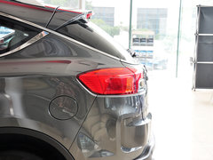 2015款 2.0L 自动 舒适型 5座