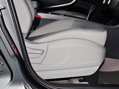 2015款 2.0L 自动 舒适型 5座