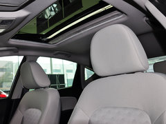 2015款 2.0L 自动 舒适型 5座