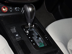 2015款 2.0L 自动 舒适型 5座